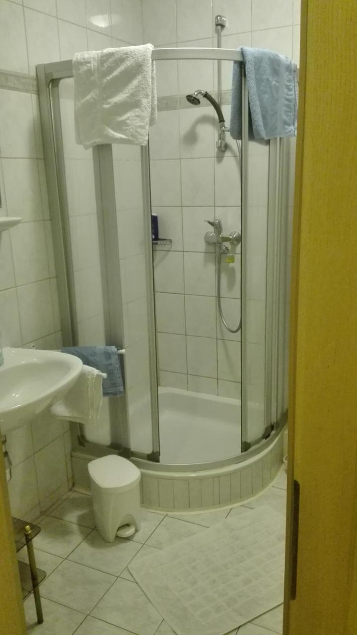 דירות Albrechtshohe Gastehaus Raab מראה חיצוני תמונה